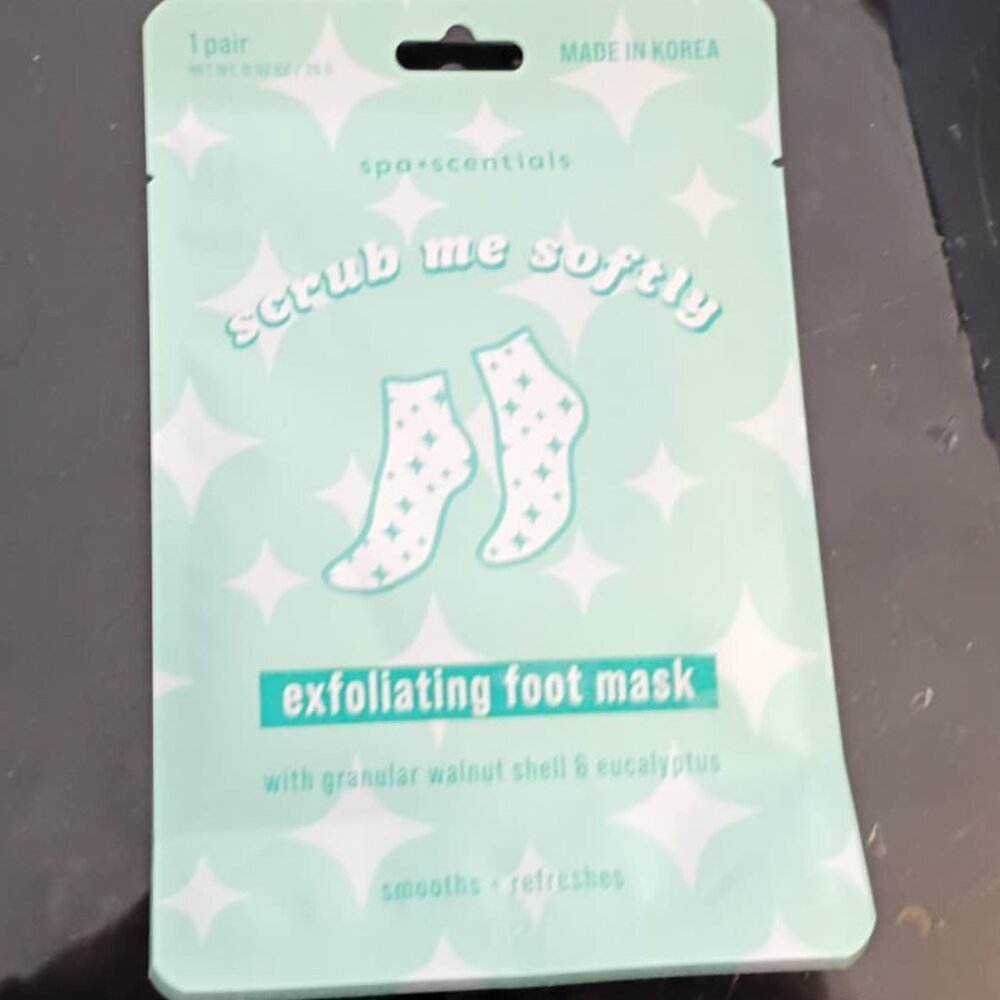 SPA SCENTIALS EXFOLIATING FOOT MASK - 0.92 fl oz / 26 g - BRAND NEW - SEALED